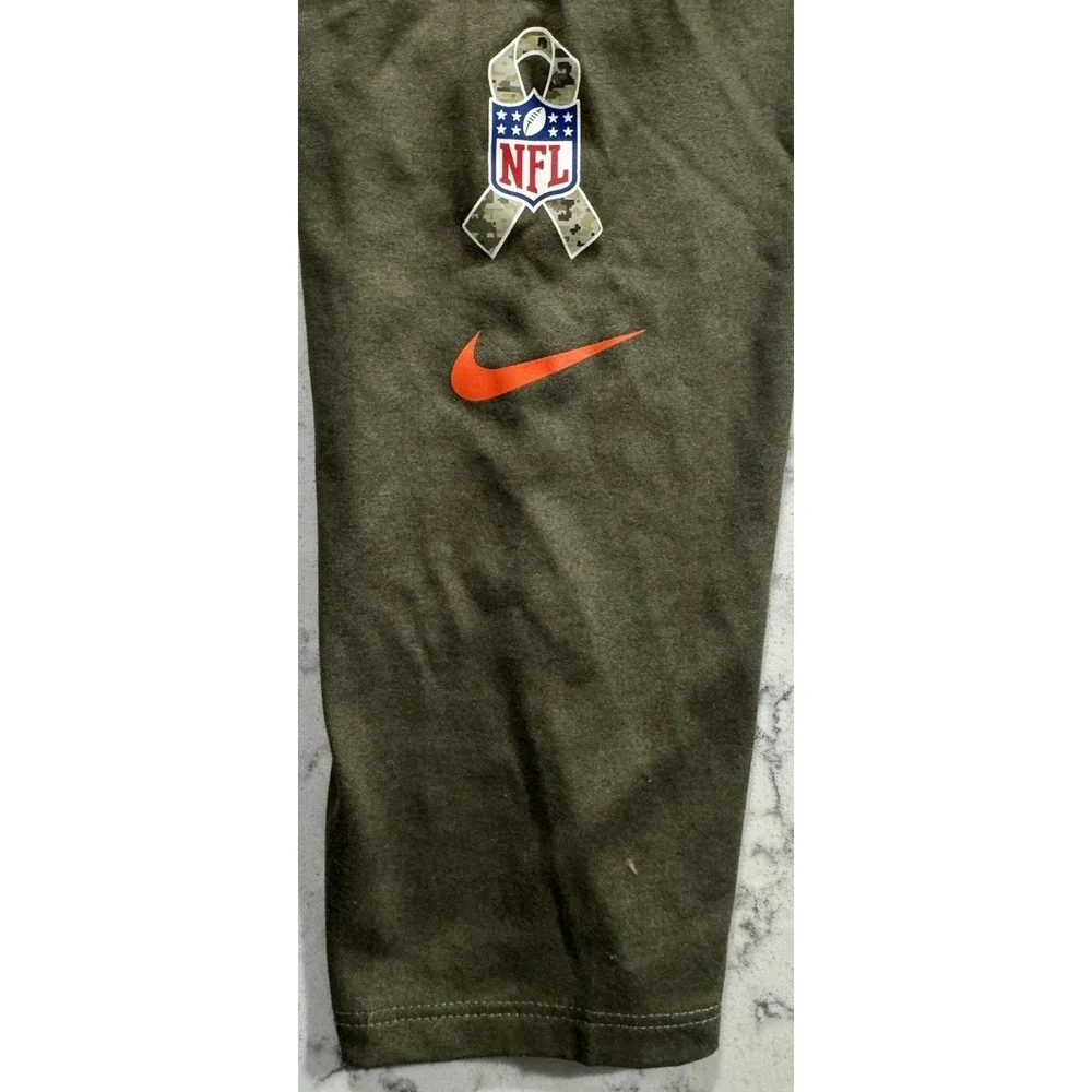 Nike Denver Broncos Salute to Service T-Shirt Womens Medium Green 3/4 Sleeve NFL